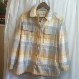 Old Navy Small Thick Yellow Gray Plaid Shacket Shirt Jacket Coastal Cabincore